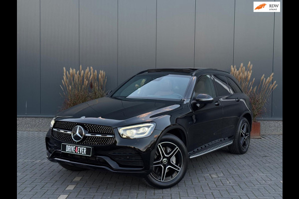 Mercedes-Benz GLC 300e 4MATIC AMG FULL PANO|LEDER|NAVI|LED