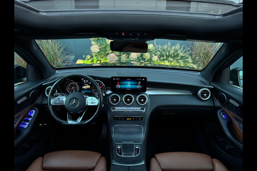 Mercedes-Benz GLC 300e 4MATIC AMG FULL PANO|LEDER|NAVI|LED