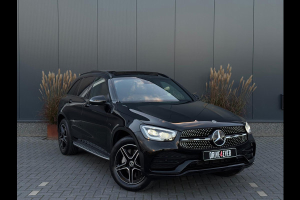 Mercedes-Benz GLC 300e 4MATIC AMG FULL PANO|LEDER|NAVI|LED