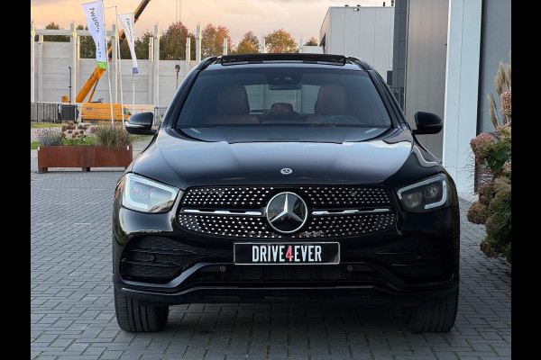 Mercedes-Benz GLC 300e 4MATIC AMG FULL PANO|LEDER|NAVI|LED