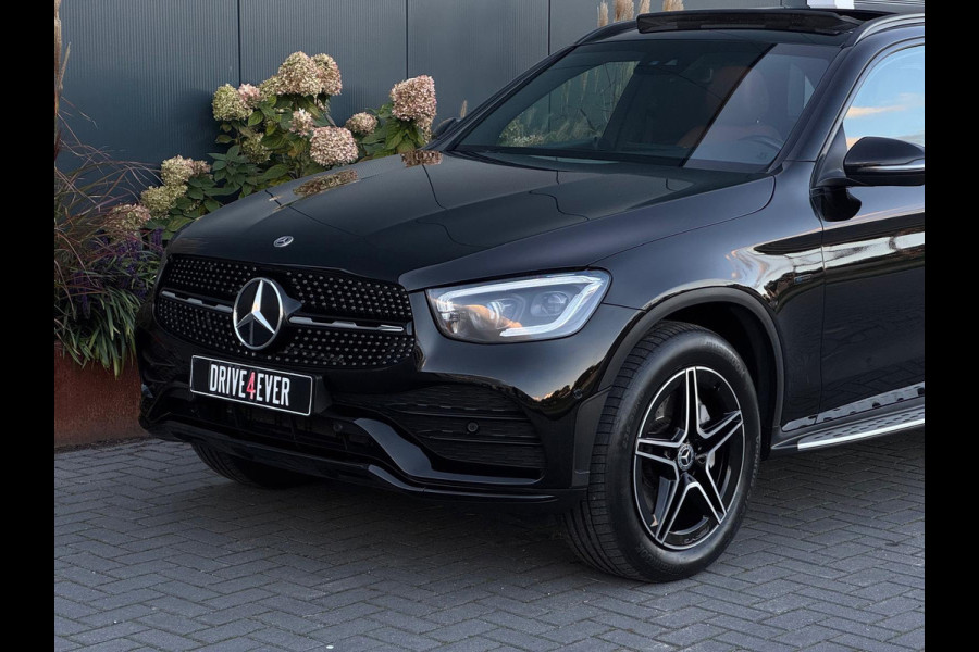 Mercedes-Benz GLC 300e 4MATIC AMG FULL PANO|LEDER|NAVI|LED