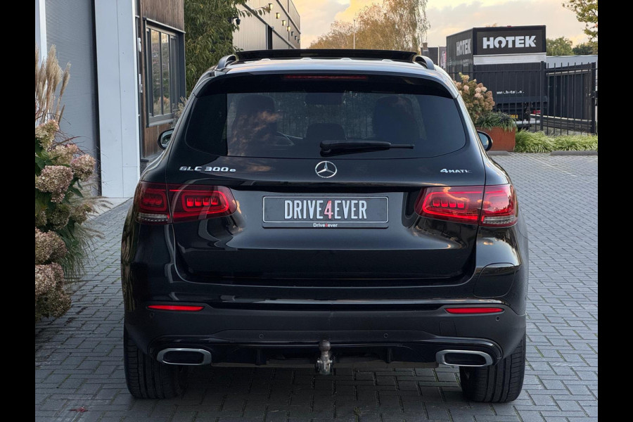 Mercedes-Benz GLC 300e 4MATIC AMG FULL PANO|LEDER|NAVI|LED