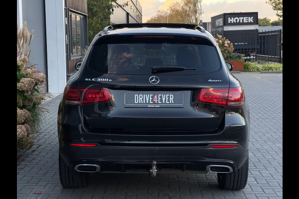 Mercedes-Benz GLC 300e 4MATIC AMG FULL PANO|LEDER|NAVI|LED