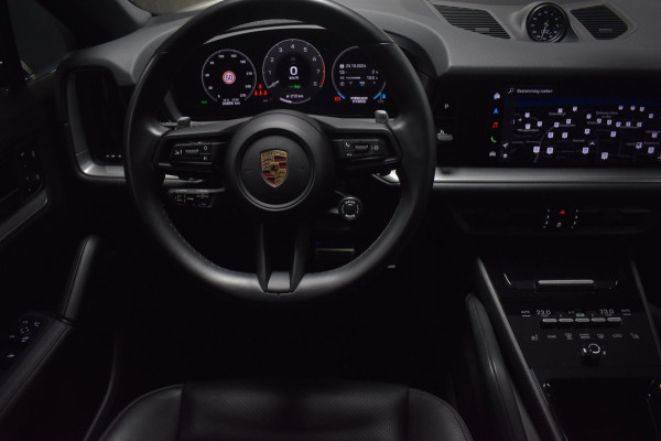 Porsche Cayenne Coupé 3.0 E-Hybrid TURBO GT 470pk | BIJRIJDERSDISPLAY | SPORTUITLAAT | PANODAK
