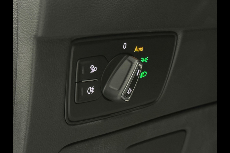 Volkswagen Arteon 1.4 TSI eHybrid R-Line | Pano | Trekhaak |ACC| Virtual |LED| Memory | Keyless | Sportstoelen | Stoelverw.