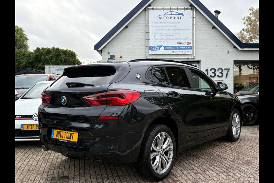 BMW X2 1.8 HIGH EXECUTIVE AUT/STOELVERW/NAV/CAMERA