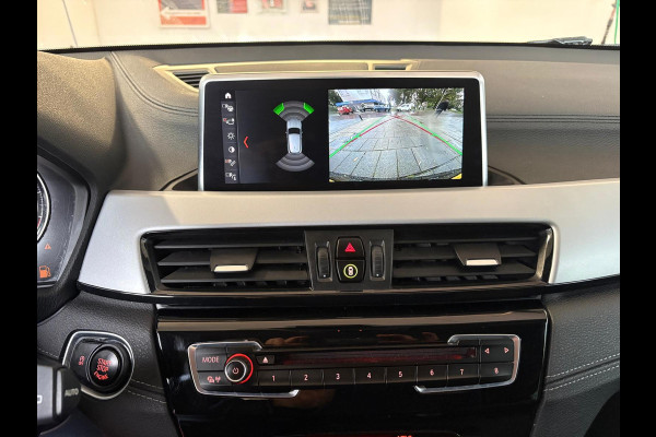 BMW X2 1.8 HIGH EXECUTIVE AUT/STOELVERW/NAV/CAMERA