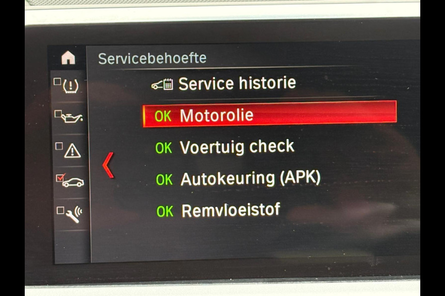 BMW X2 1.8 HIGH EXECUTIVE AUT/STOELVERW/NAV/CAMERA