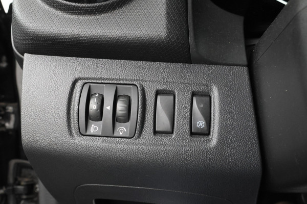 Renault Clio 0.9 TCe Limited Navigatie, Airco