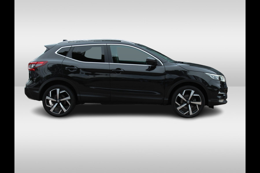 Nissan QASHQAI 1.2 Tekna + / Trekhaak / Panoramadak / 360Camera / Leder / Bose / Keyless / 19'' / Stoelverwarming / Dodehoek / DAB / Cruise Control