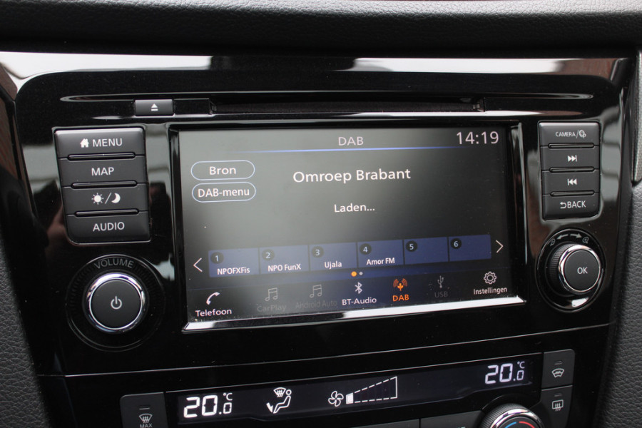 Nissan QASHQAI 1.2 Tekna + / Trekhaak / Panoramadak / 360Camera / Leder / Bose / Keyless / 19'' / Stoelverwarming / Dodehoek / DAB / Cruise Control