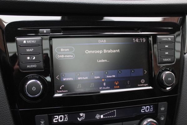Nissan QASHQAI 1.2 Tekna + / Trekhaak / Panoramadak / 360Camera / Leder / Bose / Keyless / 19'' / Stoelverwarming / Dodehoek / DAB / Cruise Control