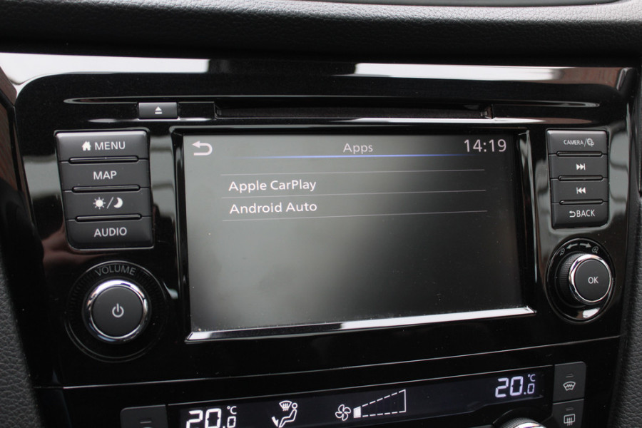 Nissan QASHQAI 1.2 Tekna + / Trekhaak / Panoramadak / 360Camera / Leder / Bose / Keyless / 19'' / Stoelverwarming / Dodehoek / DAB / Cruise Control