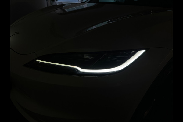 Tesla Model 3 RWD 60 kWh 94% Pano|Self-Drive|Stoelventilatie|Camera