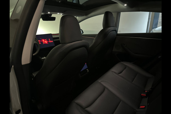 Tesla Model 3 RWD 60 kWh 94% Pano|Self-Drive|Stoelventilatie|Camera