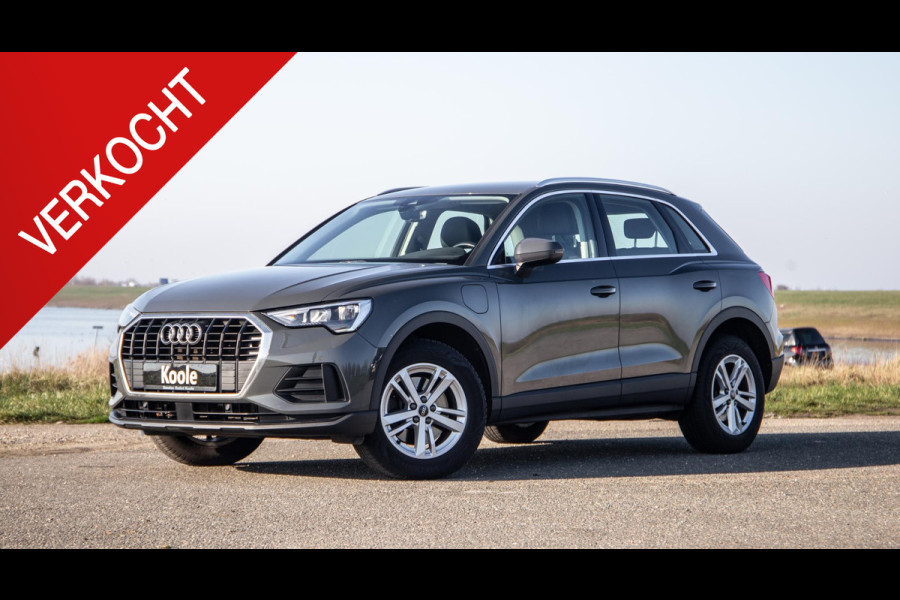 Audi Q3 45 TFSI e edition AUTOMAAT / PLUG IN HYBRID / STOELVERWARMING / LEER / VIRTUAL COCKPIT / CRUISE CONTROLE / DEALER ONDERHOUDEN