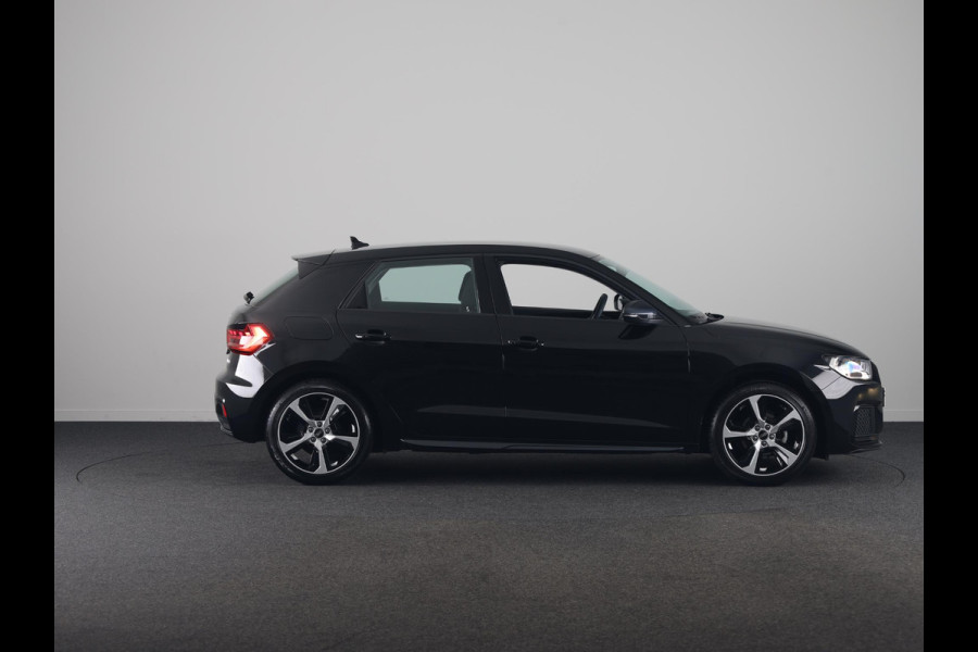 Audi A1 Sportback 25 TFSI Advanced edition 95pk | Autom. airconditioning 2 zones |  17 inch Lichtmetalen velgen | Apple Carplay/Android Auto