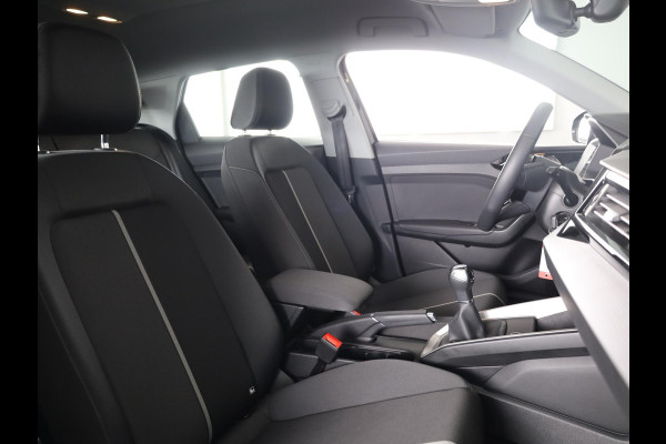 Audi A1 Sportback 25 TFSI Advanced edition 95pk | Autom. airconditioning 2 zones |  17 inch Lichtmetalen velgen | Apple Carplay/Android Auto