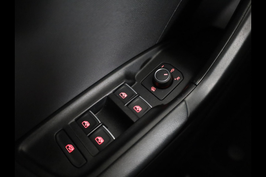 Audi A1 Sportback 25 TFSI Advanced edition 95pk | Autom. airconditioning 2 zones |  17 inch Lichtmetalen velgen | Apple Carplay/Android Auto