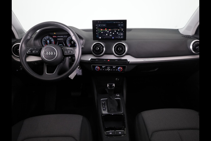Audi Q2 35 TFSI Advanced edition 150pk | Private lease vanaf € 717,- per maand | Adaptieve cruise controle | Parkeercamera | 17 inch  Lichtmetalen velgen | Verlengde garantie