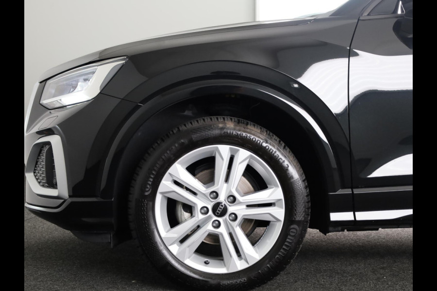 Audi Q2 35 TFSI Advanced edition 150pk | Private lease vanaf € 717,- per maand | Adaptieve cruise controle | Parkeercamera | 17 inch  Lichtmetalen velgen | Verlengde garantie