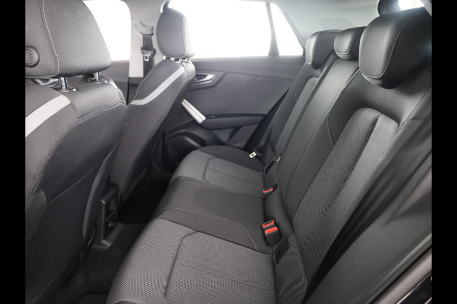 Audi Q2 35 TFSI Advanced edition 150pk | Private lease vanaf € 717,- per maand | Adaptieve cruise controle | Parkeercamera | 17 inch  Lichtmetalen velgen | Verlengde garantie
