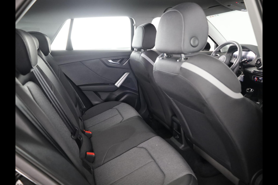Audi Q2 35 TFSI Advanced edition 150pk | Private lease vanaf € 717,- per maand | Adaptieve cruise controle | Parkeercamera | 17 inch  Lichtmetalen velgen | Verlengde garantie