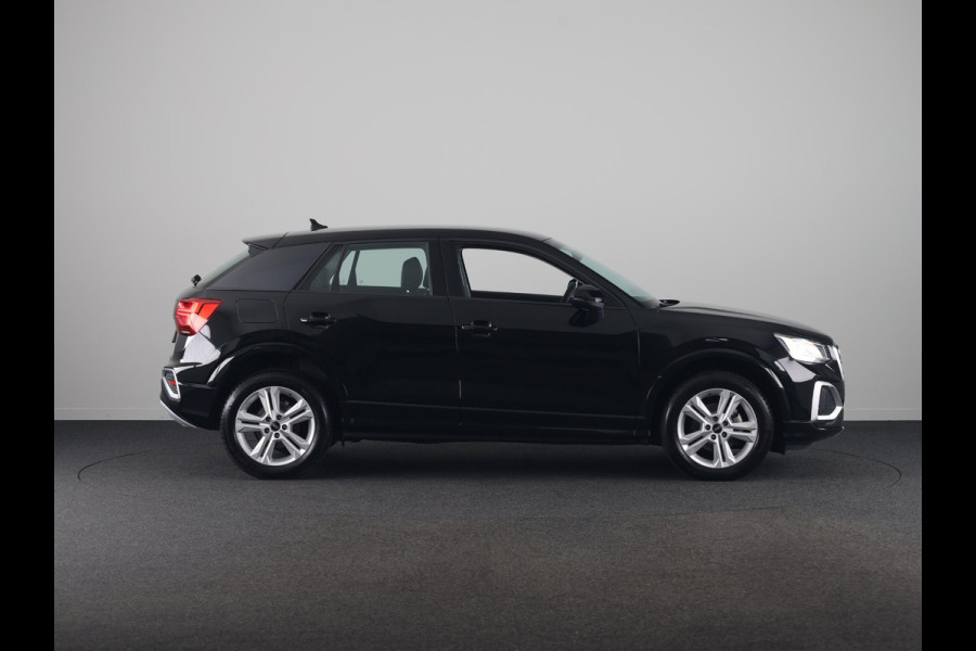 Audi Q2 35 TFSI Advanced edition 150pk | Private lease vanaf € 717,- per maand | Adaptieve cruise controle | Parkeercamera | 17 inch  Lichtmetalen velgen | Verlengde garantie