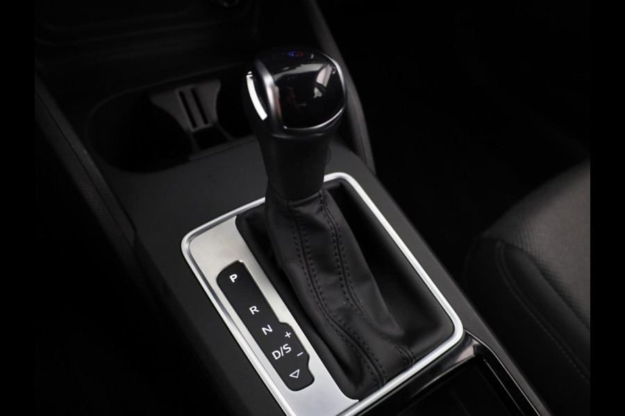 Audi Q2 35 TFSI Advanced edition 150pk | Private lease vanaf € 717,- per maand | Adaptieve cruise controle | Parkeercamera | 17 inch  Lichtmetalen velgen | Verlengde garantie