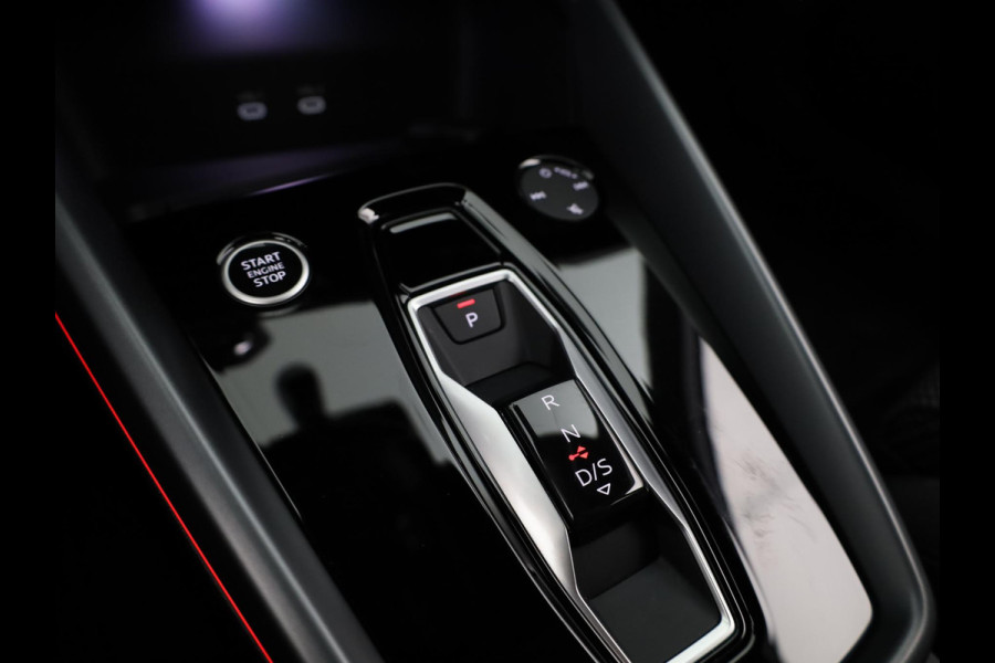 Audi A3 Sportback 40 TFSI e S edition 204pk | Panoramadak | 17 inch lichtmetalen velgen | Sonos Audio | Adaptive cruise controle | |Verlengde garantie