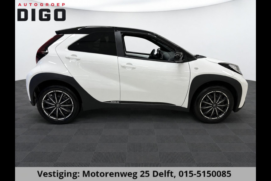 Toyota Aygo X 1.0 VVT-i PLAY BLACK & WHITE GARANTIE 2032! CARPLAY NAVI. ADAPTIVE CRUISE.AIRCO