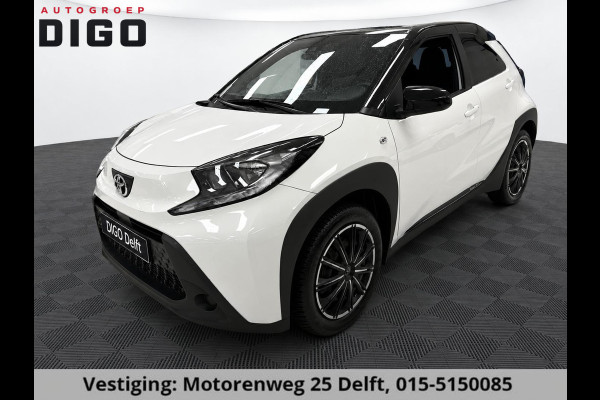 Toyota Aygo X 1.0 VVT-i PLAY BLACK & WHITE GARANTIE 2032! CARPLAY NAVI. ADAPTIVE CRUISE.AIRCO
