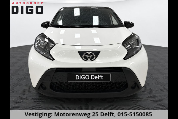 Toyota Aygo X 1.0 VVT-i PLAY BLACK & WHITE GARANTIE 2032! CARPLAY NAVI. ADAPTIVE CRUISE.AIRCO