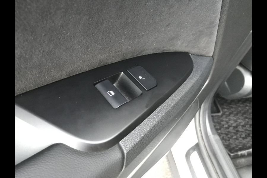 Kia Sportage 1.6 T-GDi Hybrid GT-Line 7 JAAR GARANTIE