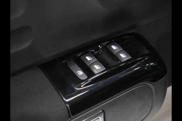 Citroën C3 1.2 PureTech Shine [APPLE CARPLAY, CAMERA, STOELVERWARMING, ANDROID, CRUISE, LED VISION, PDC ACHTER, CLIMATE, NAVIGATIE, NIEUWSTAAT]