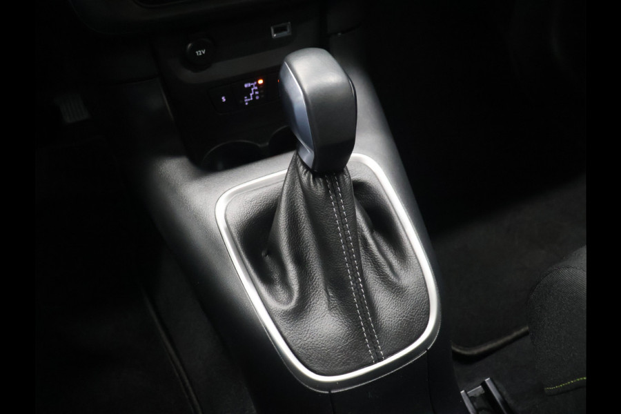Citroën C3 1.2 PureTech Shine [APPLE CARPLAY, CAMERA, STOELVERWARMING, ANDROID, CRUISE, LED VISION, PDC ACHTER, CLIMATE, NAVIGATIE, NIEUWSTAAT]
