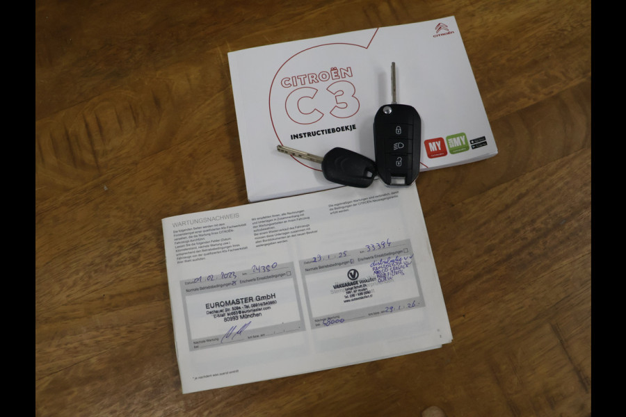 Citroën C3 1.2 PureTech Shine [APPLE CARPLAY, CAMERA, STOELVERWARMING, ANDROID, CRUISE, LED VISION, PDC ACHTER, CLIMATE, NAVIGATIE, NIEUWSTAAT]