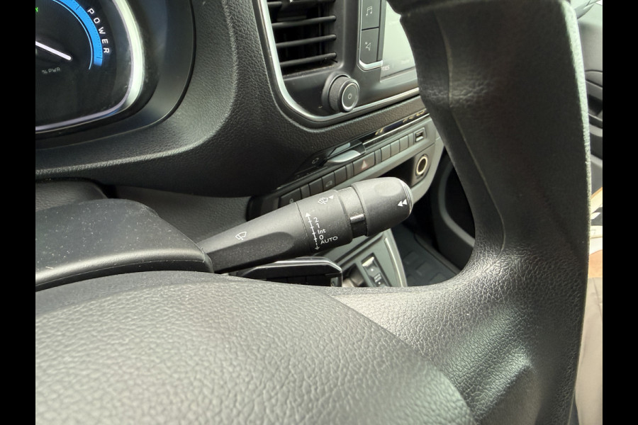 Peugeot e-Expert 50kWh 136PK Elektrisch 230km WLTP L3 Snelladen Climate Control Cruise Control Achteruitrijcamera Laadkabel