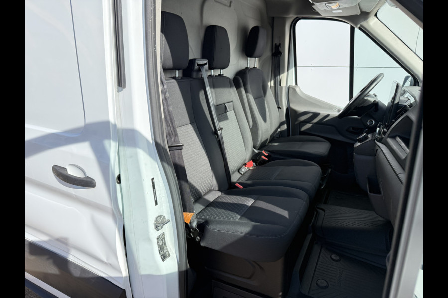 Ford E-Transit 68kWh 184PK L2H2 316km WLTP 97,2% (SOH) Climate Control Cruise Control CarPlay Camera Navigatie Parkeersensoren v+a