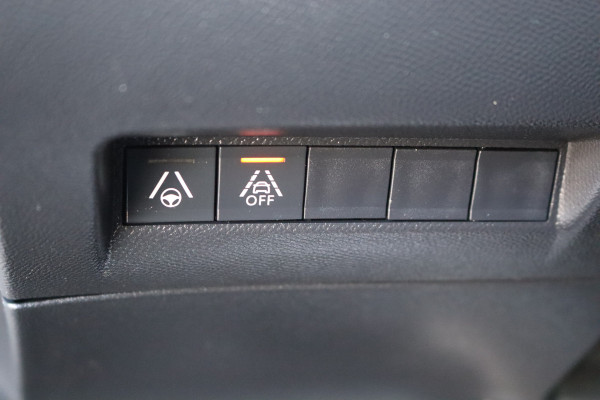 Peugeot 2008 1.2 PureT. 130PK Automaat GT Trekhaak/Camera/Adapt.-cruise/Stoelverwarming/Parkeerhulp