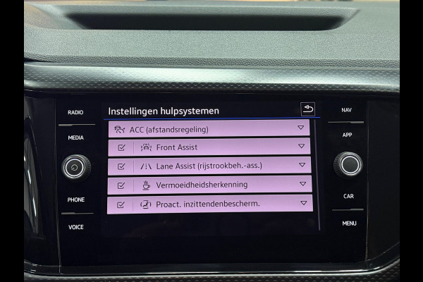 Volkswagen T-Cross Automaat | Ascot Grey | ACC | Camera | Virtual Cockpit 110PK