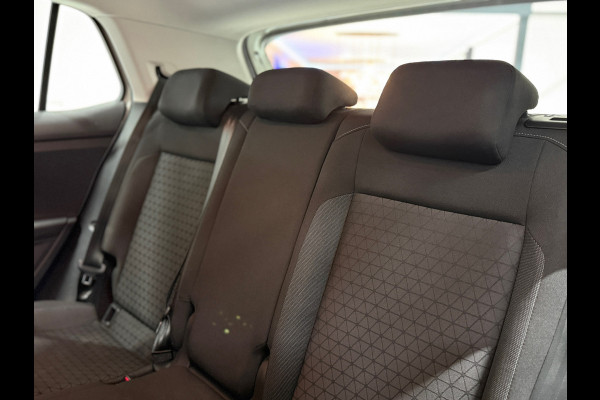 Volkswagen T-Cross Automaat | Ascot Grey | ACC | Camera | Virtual Cockpit 110PK