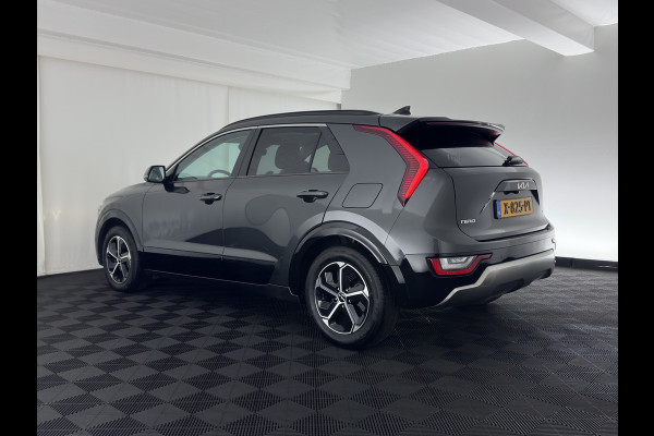Kia Niro 1.6 GDi Hybrid DynamicPlusLine (INCL.BTW) Aut. *PANO | LEATHER | DIGI-COCKPIT | NAVI-FULLMAP | DAB | ADAPTIVE-CRUISE | CAMERA | HEATED-COMFORTSEATS | KEYLESS | PRIVACYGLASS | SHIFTPADDLES | CARPLAY |  HEAD-UP | ...