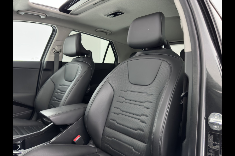 Kia Niro 1.6 GDi Hybrid DynamicPlusLine (INCL.BTW) Aut. *PANO | LEATHER | DIGI-COCKPIT | NAVI-FULLMAP | DAB | ADAPTIVE-CRUISE | CAMERA | HEATED-COMFORTSEATS | KEYLESS | PRIVACYGLASS | SHIFTPADDLES | CARPLAY |  HEAD-UP | ...