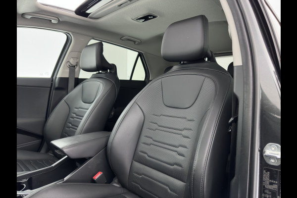 Kia Niro 1.6 GDi Hybrid DynamicPlusLine (INCL.BTW) Aut. *PANO | LEATHER | DIGI-COCKPIT | NAVI-FULLMAP | DAB | ADAPTIVE-CRUISE | CAMERA | HEATED-COMFORTSEATS | KEYLESS | PRIVACYGLASS | SHIFTPADDLES | CARPLAY |  HEAD-UP | ...