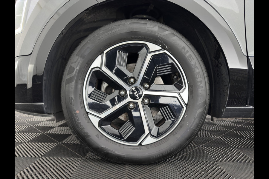 Kia Niro 1.6 GDi Hybrid DynamicPlusLine (INCL.BTW) Aut. *PANO | LEATHER | DIGI-COCKPIT | NAVI-FULLMAP | DAB | ADAPTIVE-CRUISE | CAMERA | HEATED-COMFORTSEATS | KEYLESS | PRIVACYGLASS | SHIFTPADDLES | CARPLAY |  HEAD-UP | ...