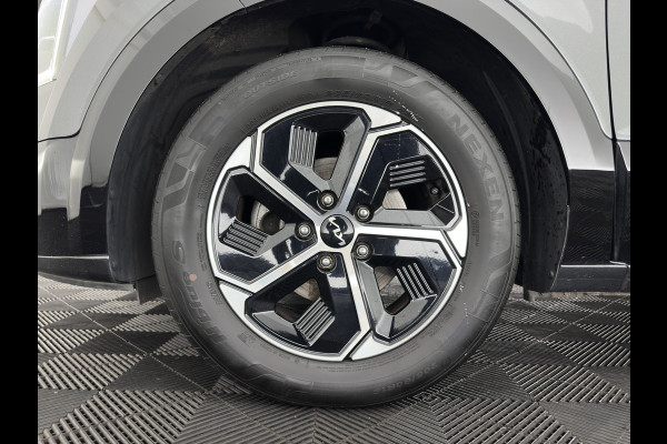 Kia Niro 1.6 GDi Hybrid DynamicPlusLine (INCL.BTW) Aut. *PANO | LEATHER | DIGI-COCKPIT | NAVI-FULLMAP | DAB | ADAPTIVE-CRUISE | CAMERA | HEATED-COMFORTSEATS | KEYLESS | PRIVACYGLASS | SHIFTPADDLES | CARPLAY |  HEAD-UP | ...