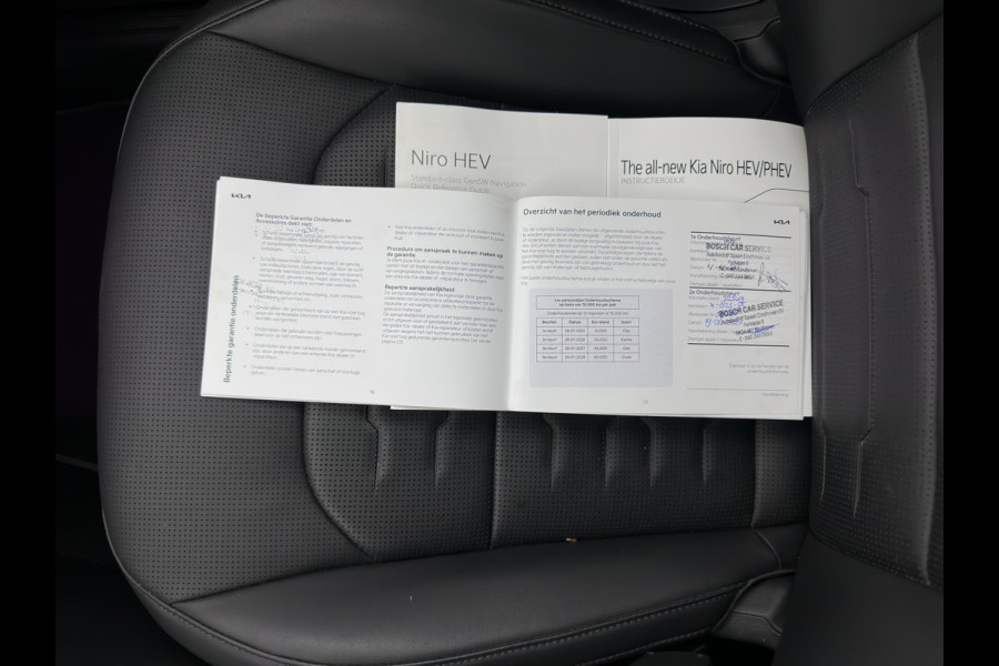 Kia Niro 1.6 GDi Hybrid DynamicPlusLine (INCL.BTW) Aut. *PANO | LEATHER | DIGI-COCKPIT | NAVI-FULLMAP | DAB | ADAPTIVE-CRUISE | CAMERA | HEATED-COMFORTSEATS | KEYLESS | PRIVACYGLASS | SHIFTPADDLES | CARPLAY |  HEAD-UP | ...