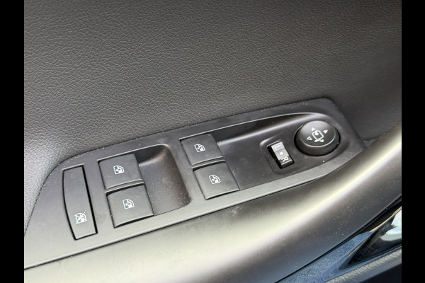 Opel Astra Sports Tourer 1.4 Ultimate | Automaat | Trekhaak | Camera | AGR | Stoelverwarming V+A | Apple Carplay/Android Auto | Meer foto's volgen