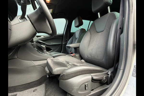 Opel Astra Sports Tourer 1.4 Ultimate | Automaat | Trekhaak | Camera | AGR | Stoelverwarming V+A | Apple Carplay/Android Auto | Meer foto's volgen